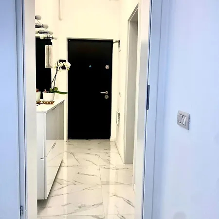 Studio Angel * Năvodari